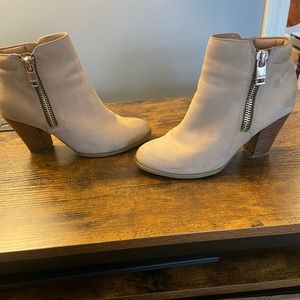 Aldo boots size 7